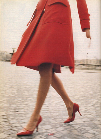 270114 Ματώνοντας από την πληγή της χαράς