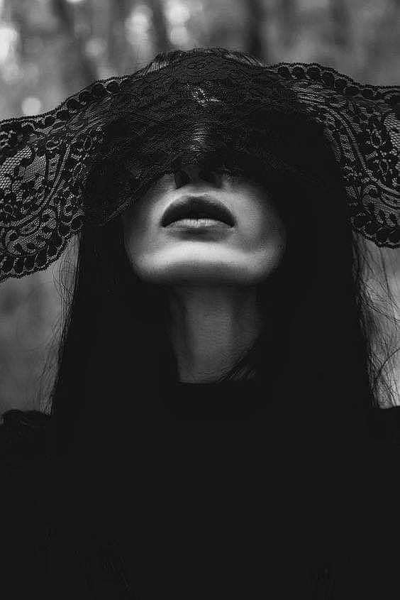 161224 Λευκές σελίδες